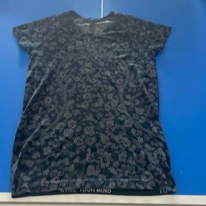lululemon athletic shirt